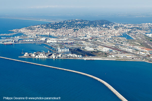 Photo aérienne de sète