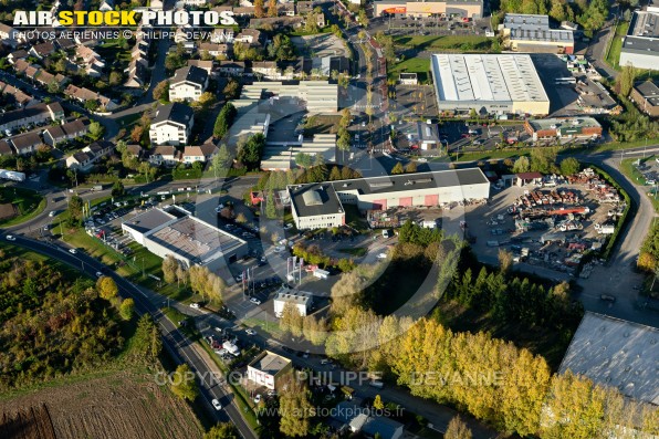 Dourdan zone industrielle vue du ciel