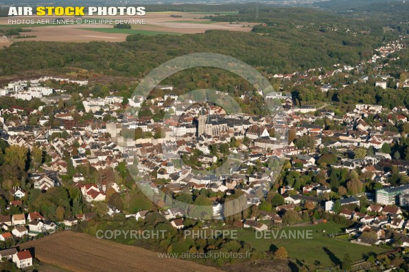 Dourdan île-de-France vue du ciel