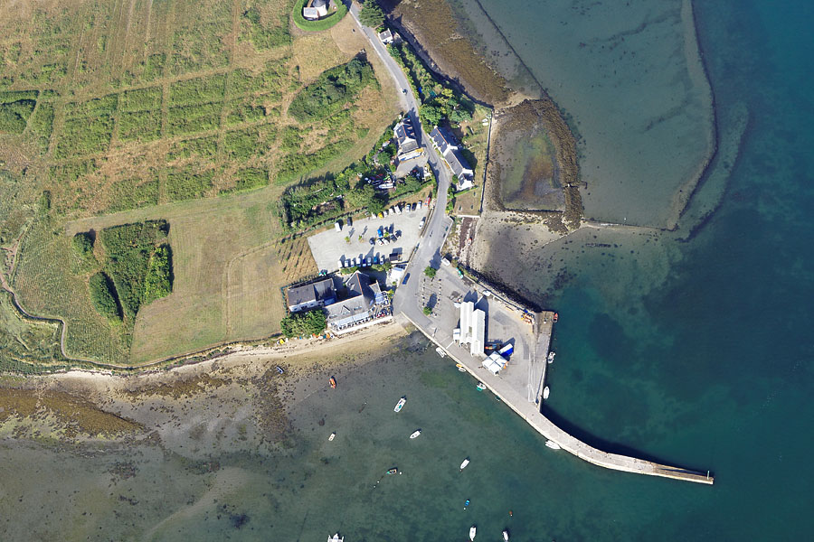 Île-d'Arz, débarcadére de la pointe du Béluré , du Golfe du Morbihan (56)