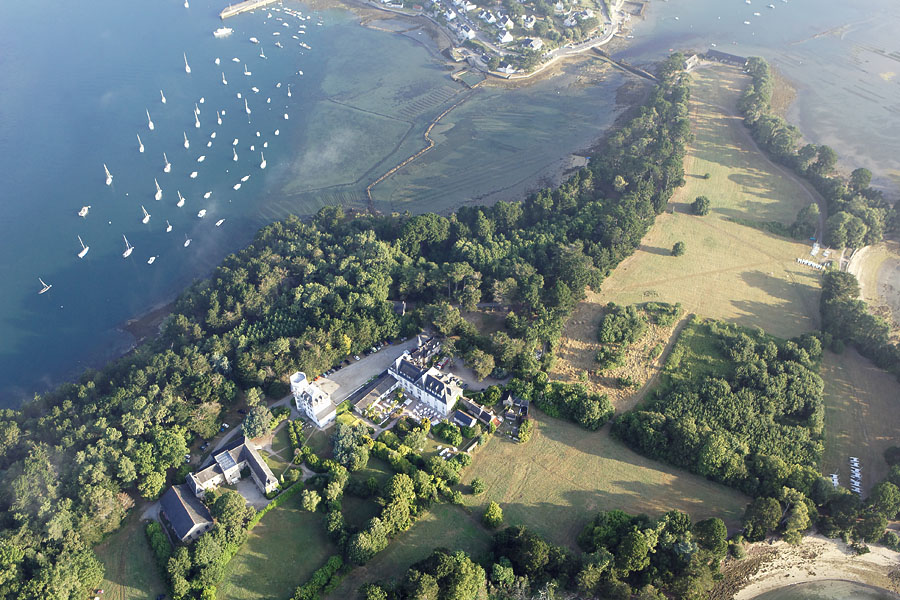 vue aerienne de l'île de Berder, Golfe du Morbihan (56)