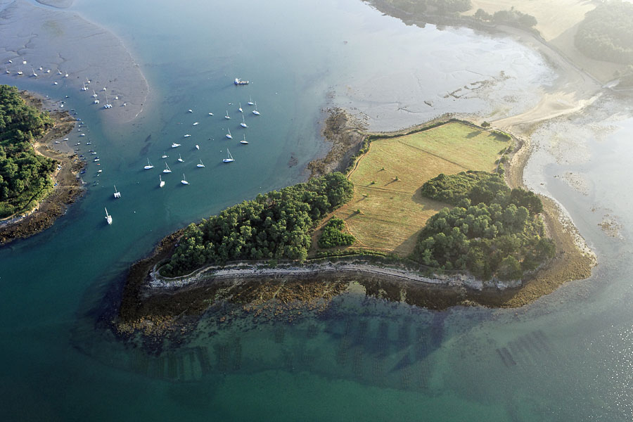 vue aerienne de Sept Îles (seniz) , Baden,Baden, Golfe du Morbihan (56)