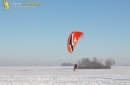 Paramoteur sous la neige