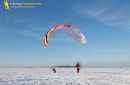 Paramoteur sous la neige