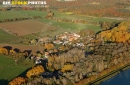 Château du marais vue du ciel en Automne