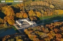 Château du marais vue du ciel en Automne