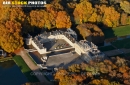 Château du marais vue du ciel en Automne