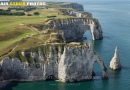 Vue aérienne falaise d'Aval d'Etretat  Seine maritime